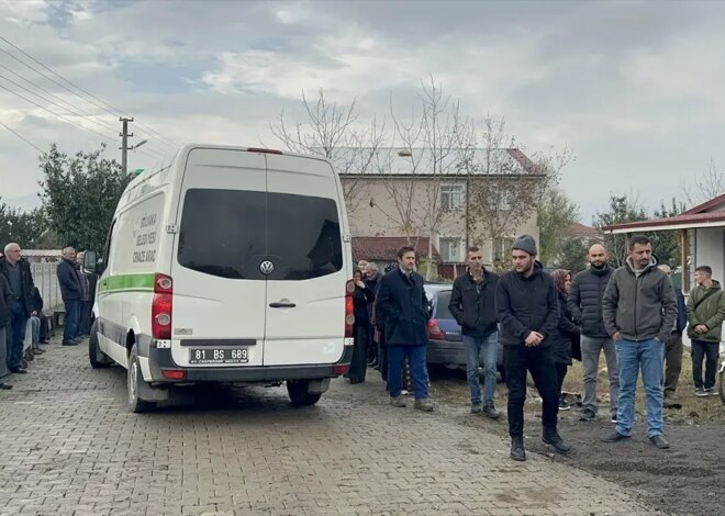 Yüksek Gerilim Hattına Kapılan İşçi Hayatını Kaybetti